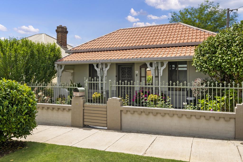 13 Clarice St, Lithgow, NSW 2790