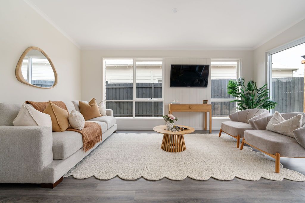 6 Fifth Ave, Rosebud, VIC 3939