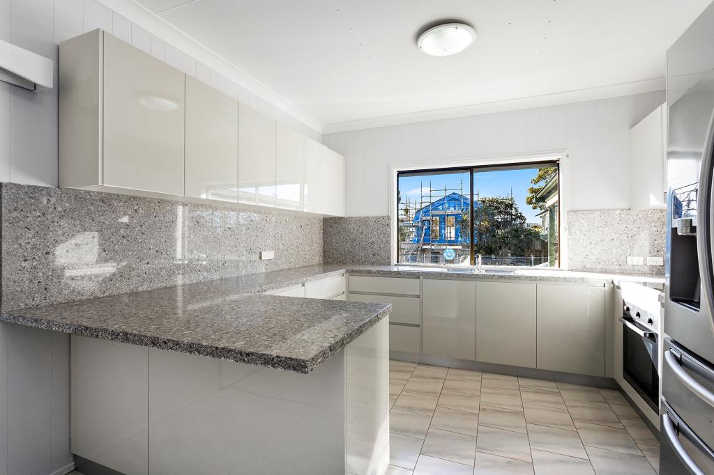 57 Gladstone St, Bellambi, NSW 2518