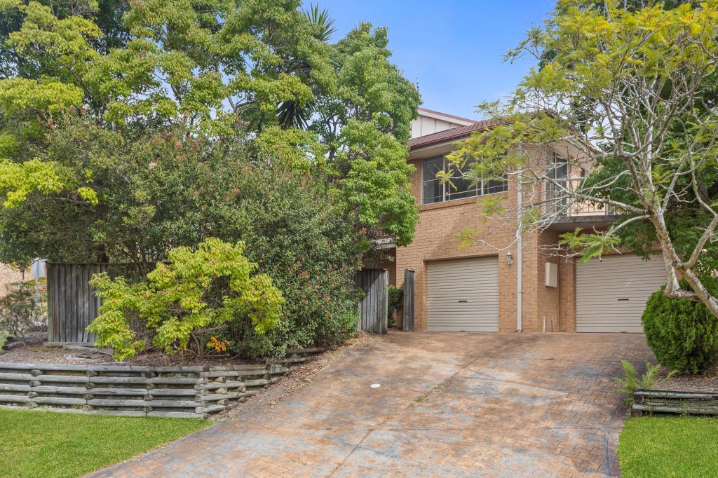 2/136 James Sea Dr, Green Point, NSW 2251