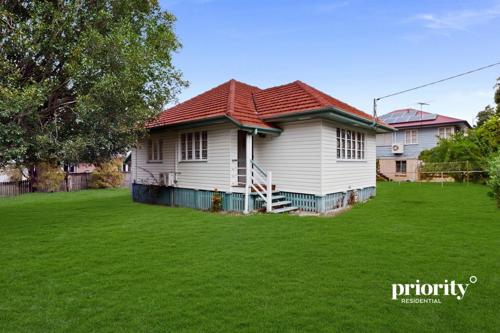 55 Unmack St, Chermside, QLD 4032