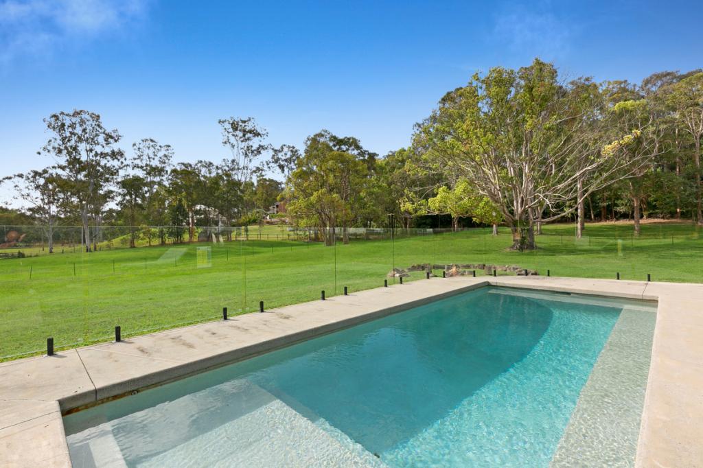 98 Trees Rd, Tallebudgera, QLD 4228