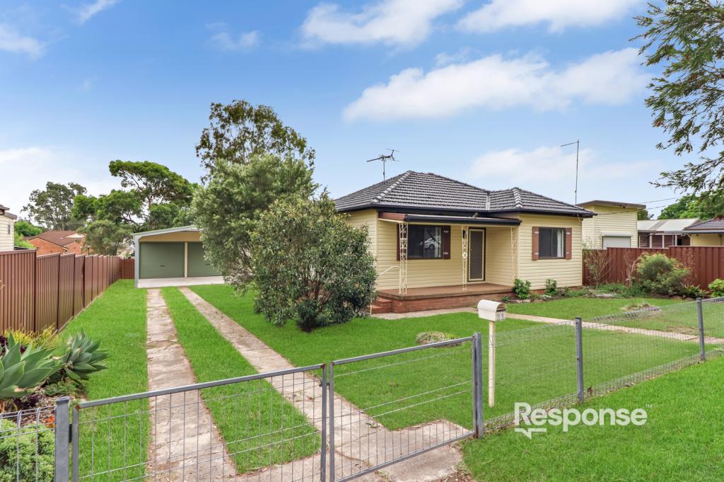 11 Gladstone Pde, Riverstone, NSW 2765