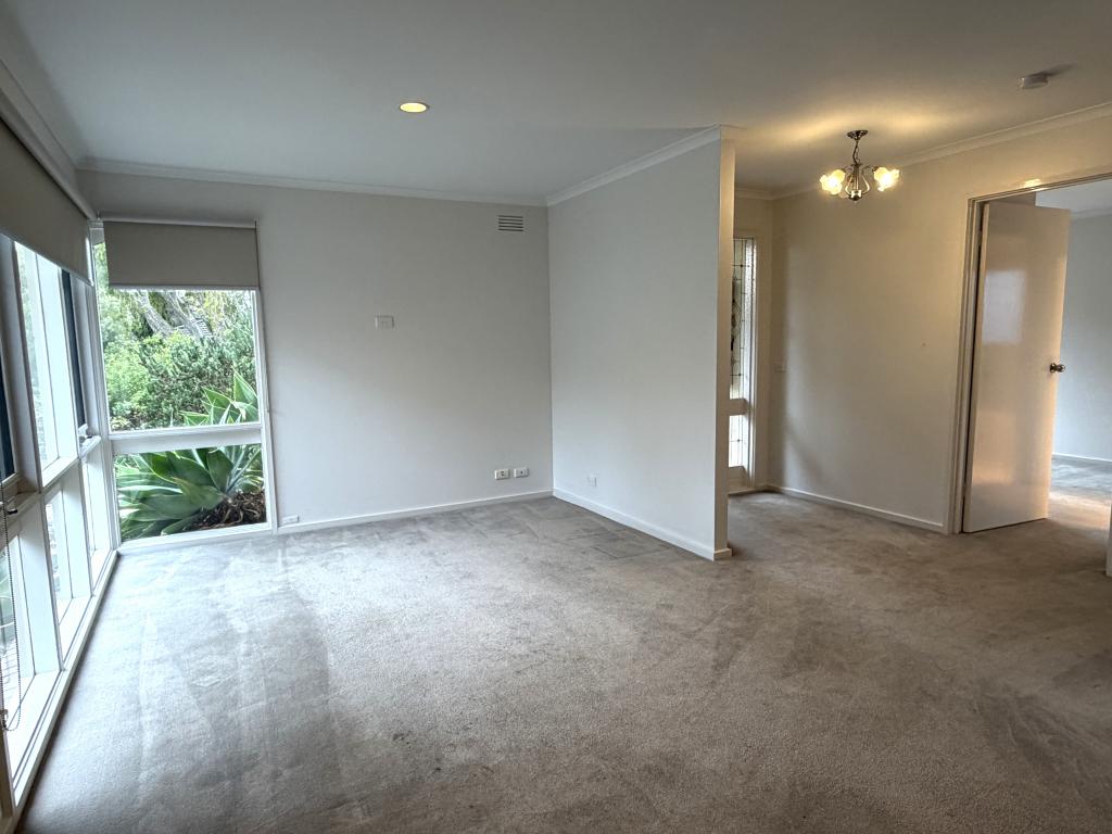 33a Polwarth Cres, Belmont, VIC 3216