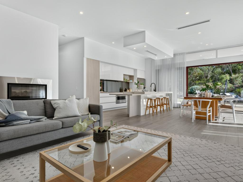 148 Barden Ridge Rd, Reedy Creek, QLD 4227
