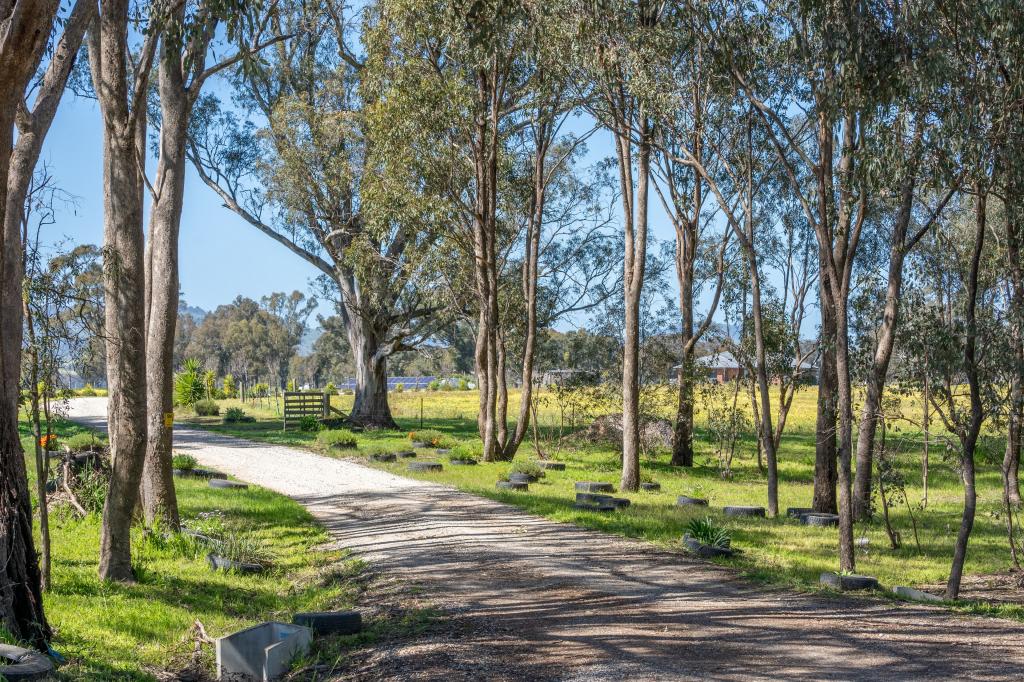 613 Old Euroa Rd, Balmattum, VIC 3666