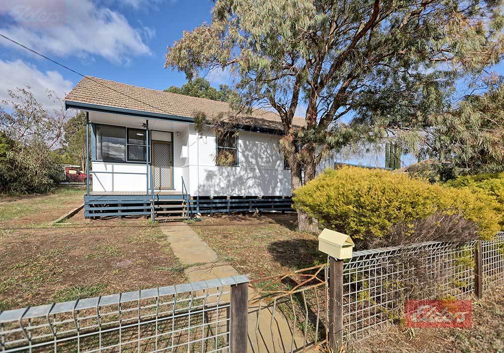 112 Bannister St, Narrogin, WA 6312
