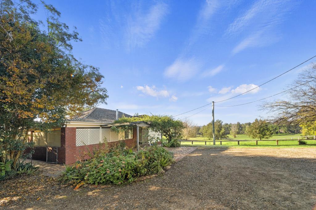 213 Springwood Rd, Yarramundi, NSW 2753