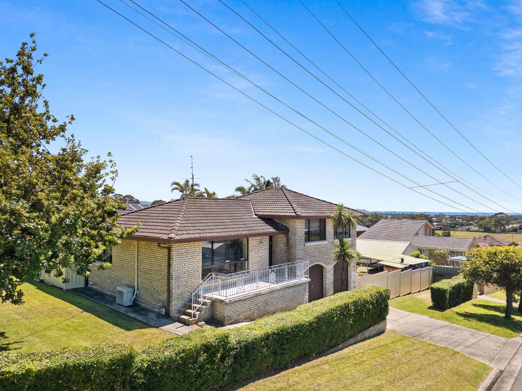 2 Fitzroy Pl, Barrack Heights, NSW 2528
