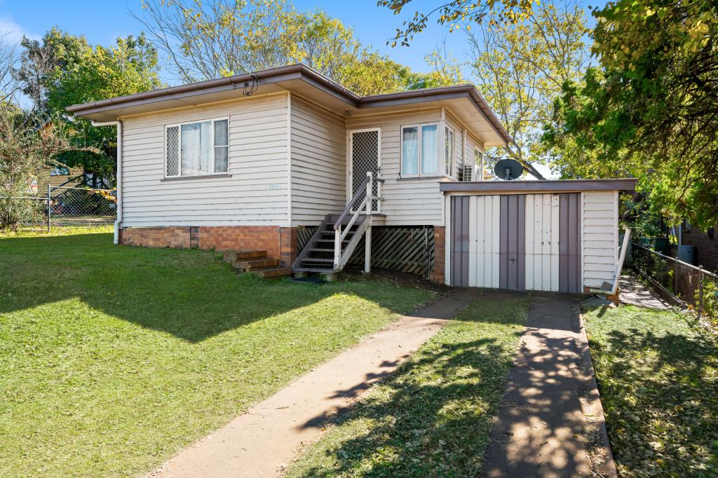 149A NORTH ST, ROCKVILLE, QLD 4350