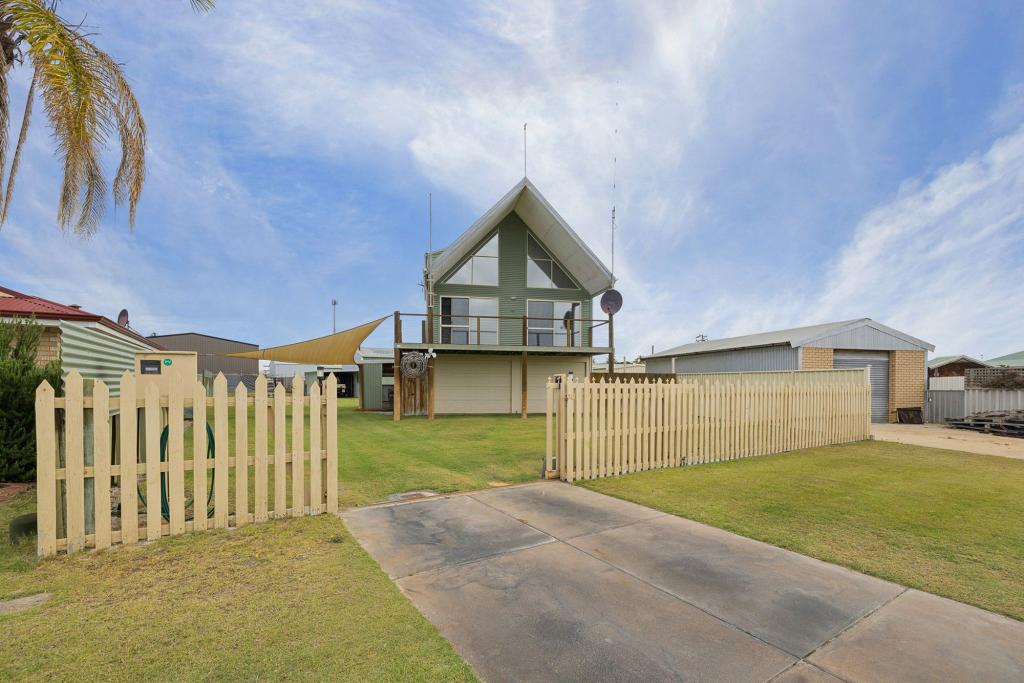 34 Salvaire Cres, Lancelin, WA 6044
