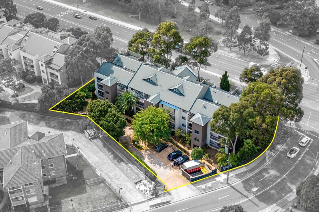 31-33 HUME HWY, WARWICK FARM, NSW 2170