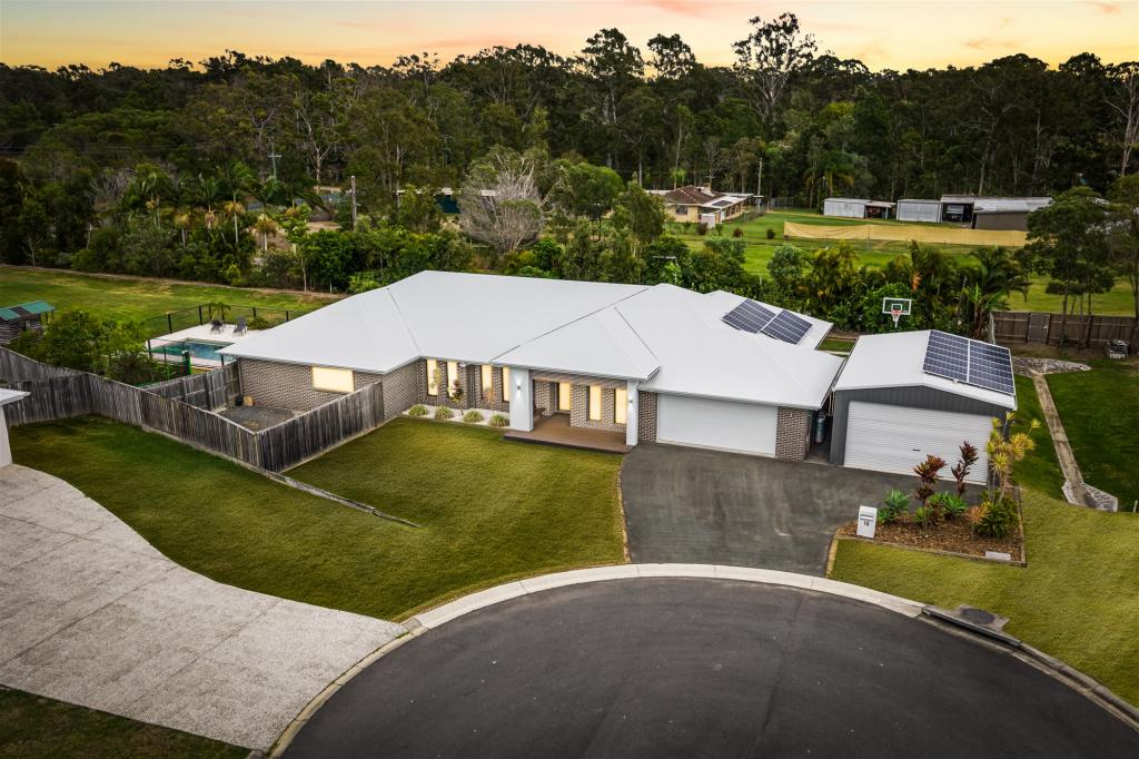 15 Toorak Cl, Narangba, QLD 4504