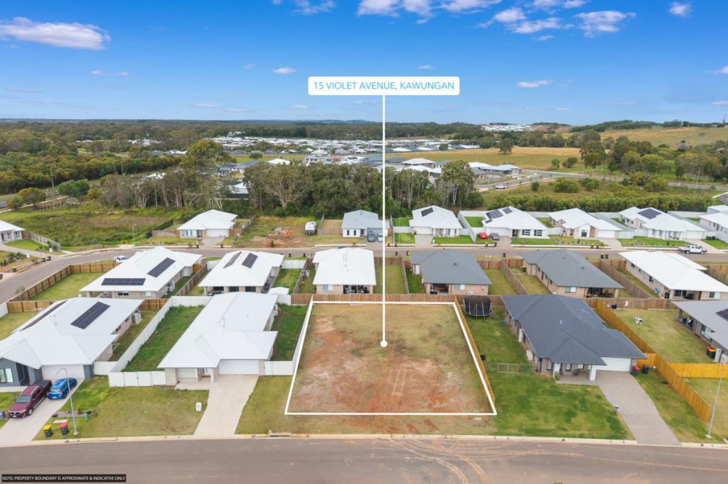 15 VIOLET AVE, KAWUNGAN, QLD 4655