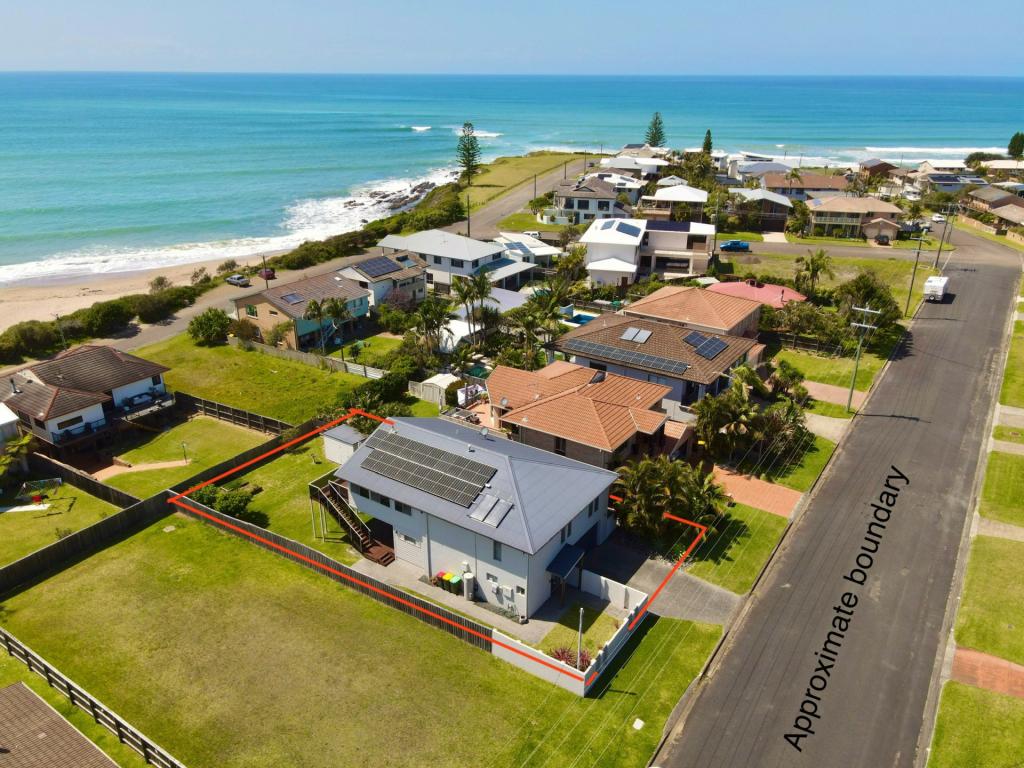 30 Ocean Dr, Wallabi Point, NSW 2430