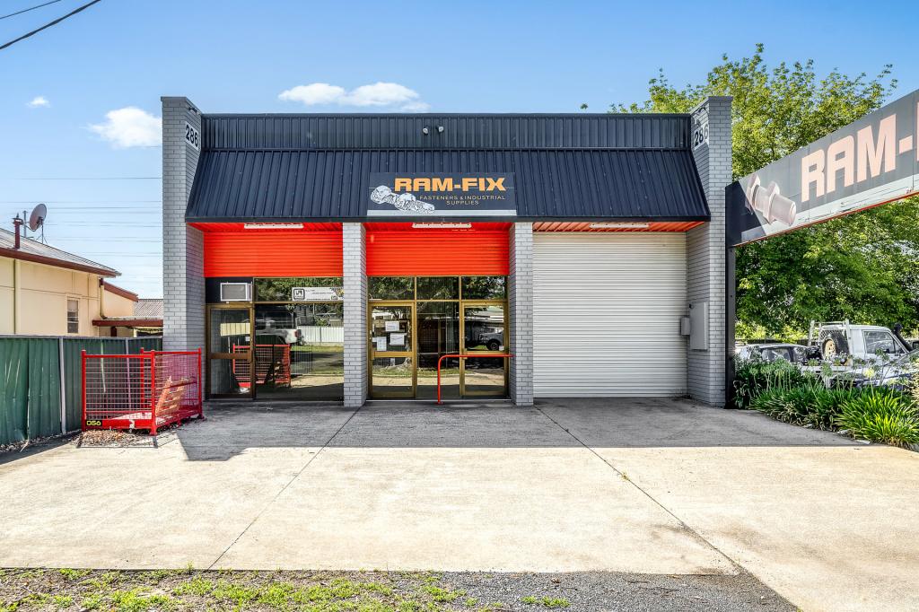 286 Peisley St, Orange, NSW 2800