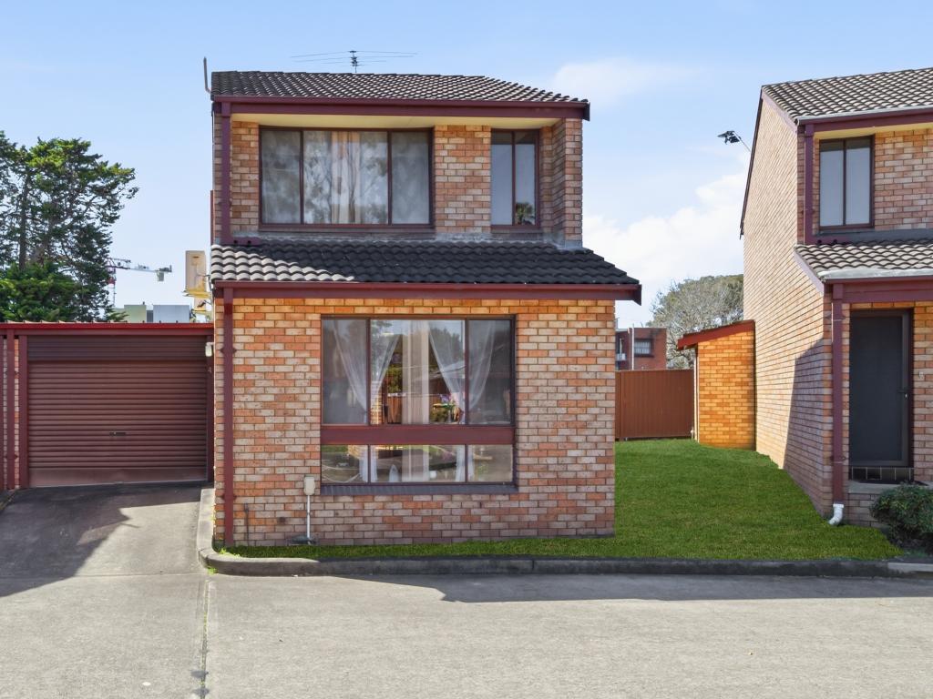 4/51-53 Carlisle St, Ingleburn, NSW 2565