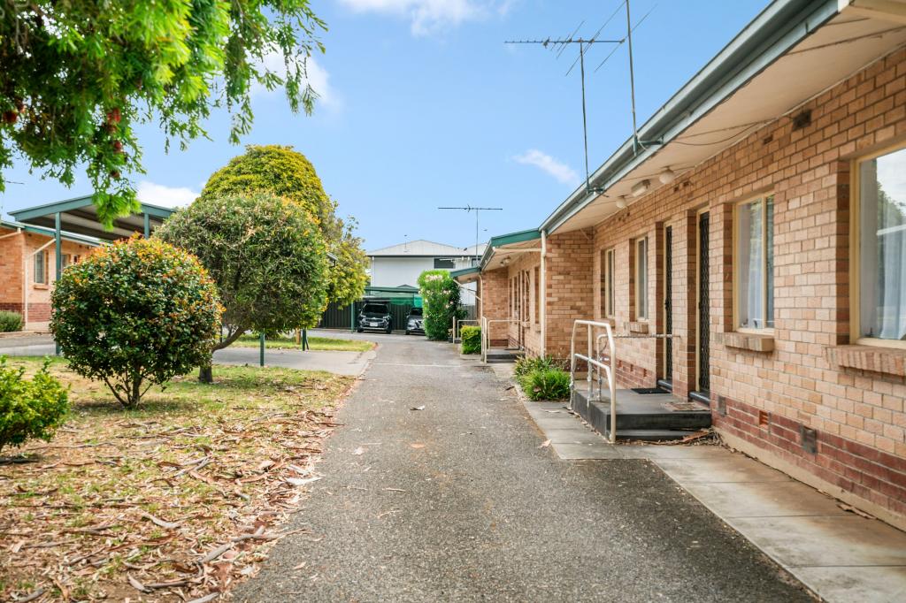 3/6 Radnor Ave, Rostrevor, SA 5073