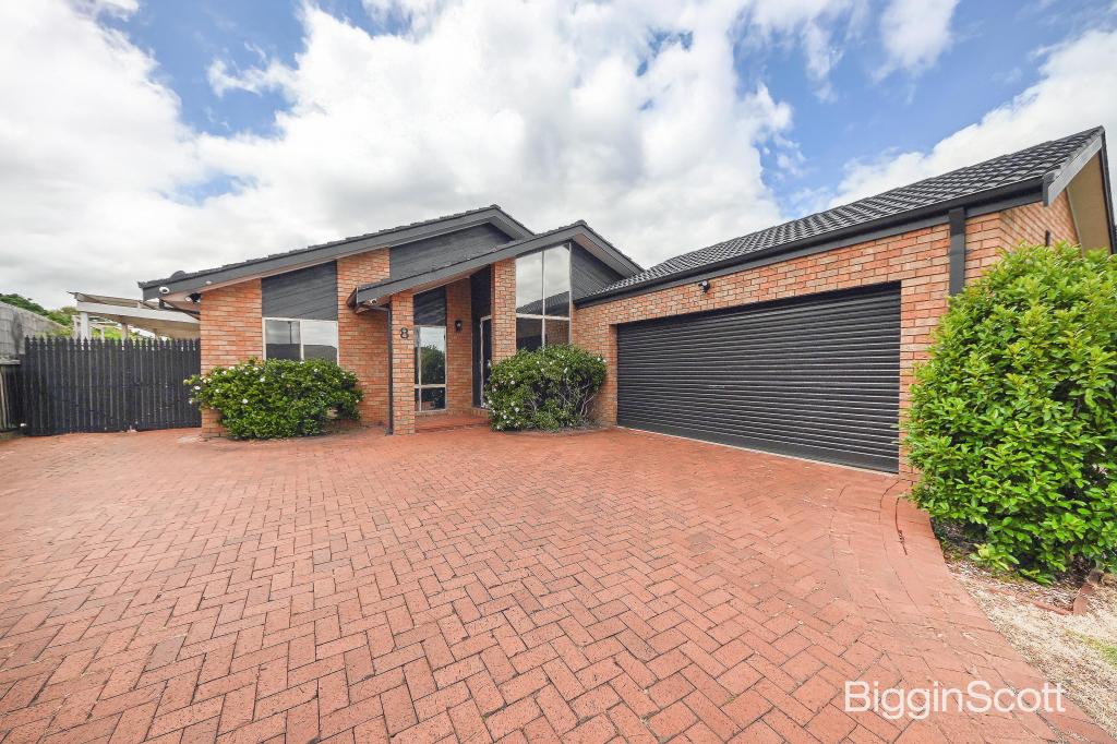 8 Jackie Cl, Rowville, VIC 3178