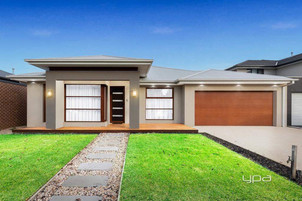 15 Wavell Pde, Fraser Rise, VIC 3336