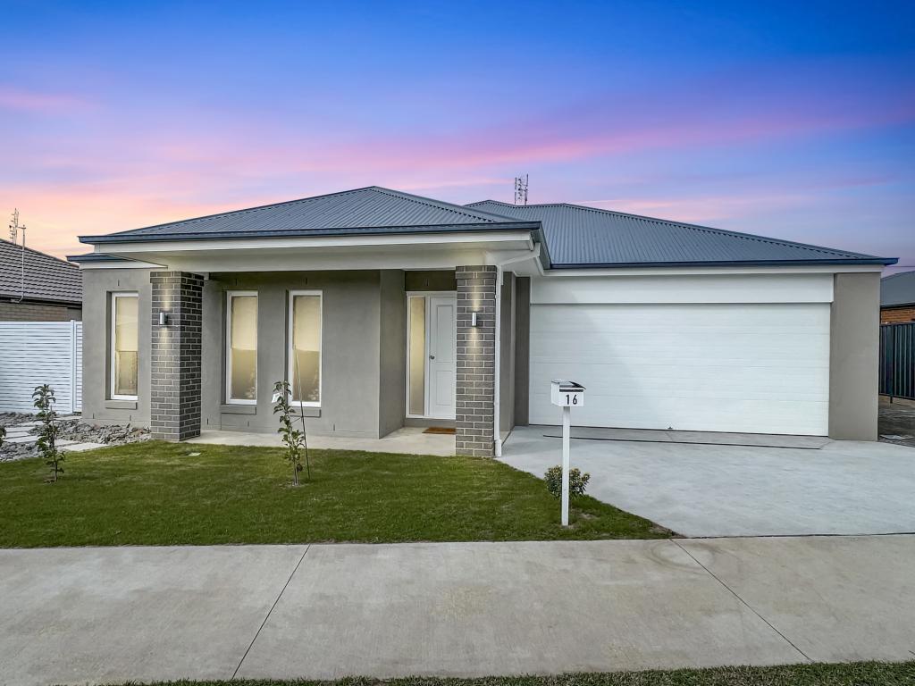 16 Ilfracombe Way, Paynesville, VIC 3880