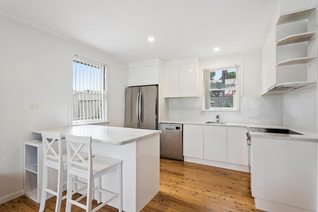 544 Northcliffe Dr, Berkeley, NSW 2506