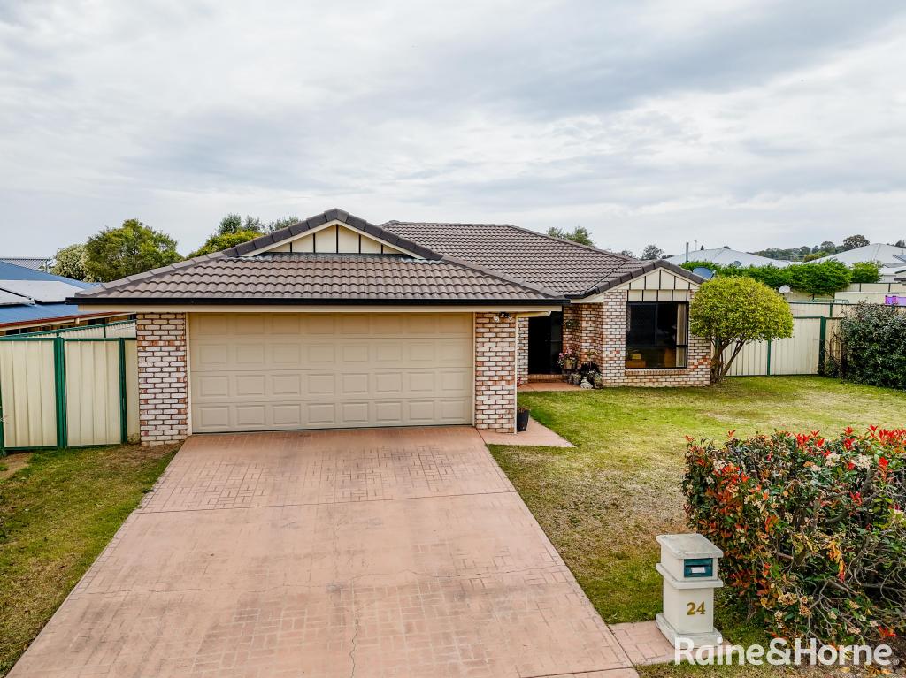 24 Baguley St, Warwick, QLD 4370