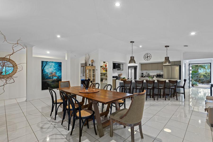 13 Marion St, Pechey, QLD 4352