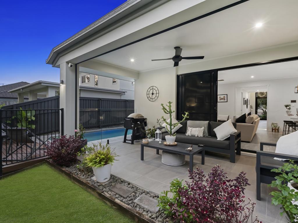 106 Balgownie Dr, Peregian Springs, QLD 4573