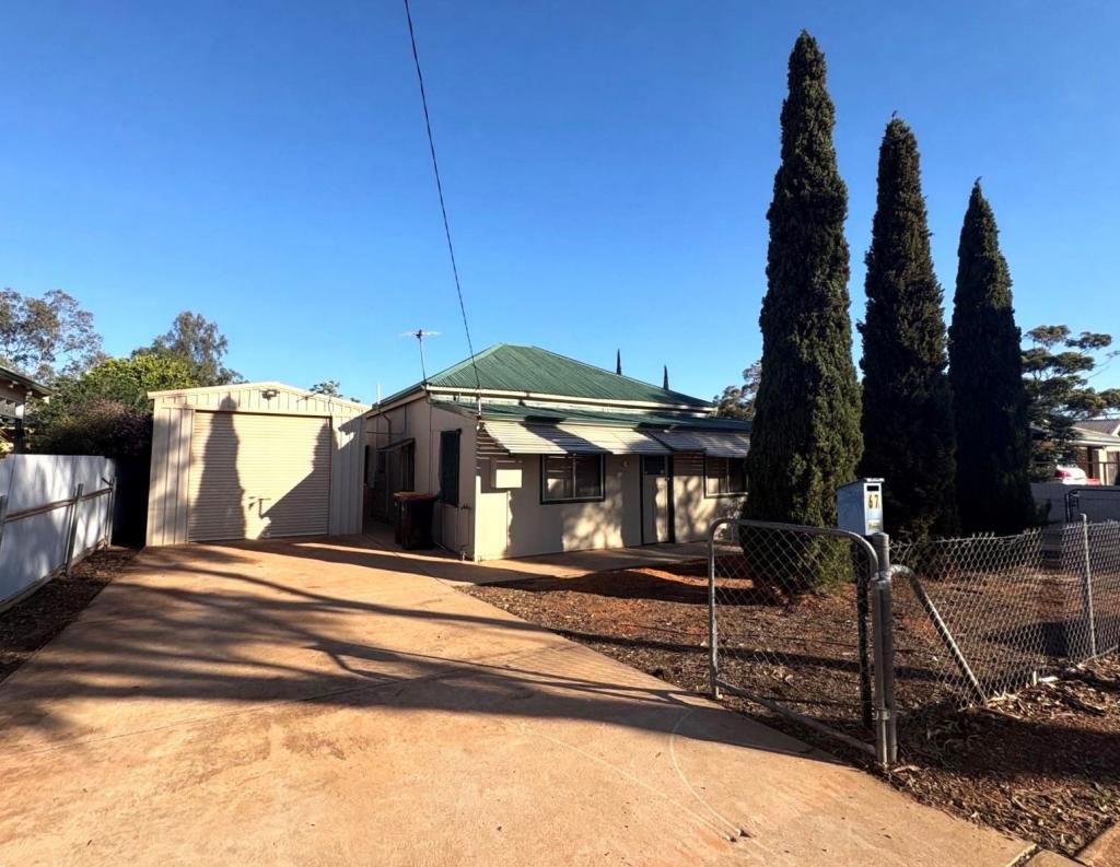 67 Campbell St, Lamington, WA 6430