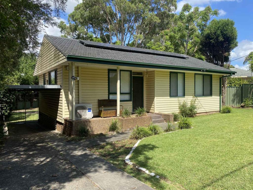 4 Stuart Mould Cres, Lalor Park, NSW 2147