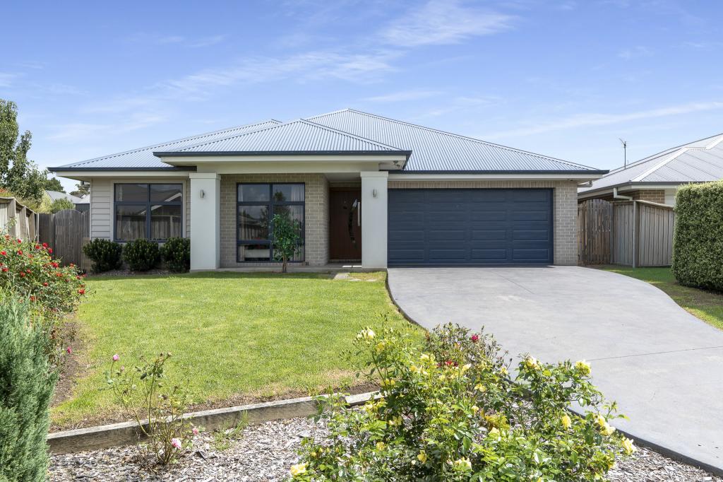 3 WHITTON CL, MOSS VALE, NSW 2577