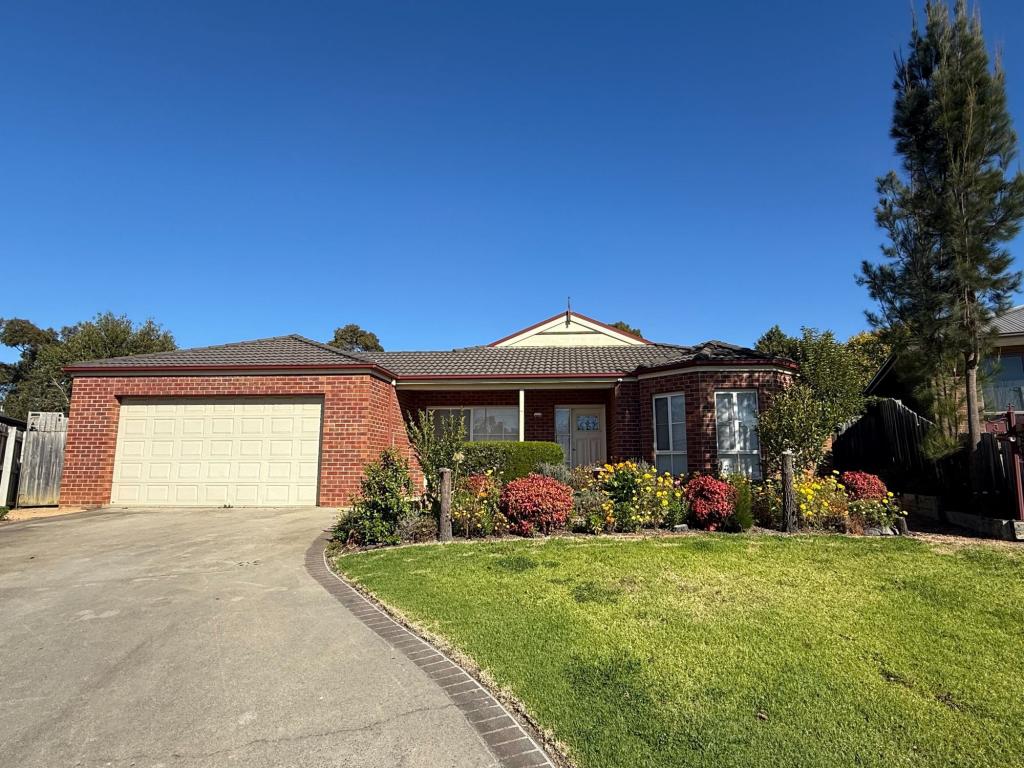 3 Stokes Ct, Bairnsdale, VIC 3875