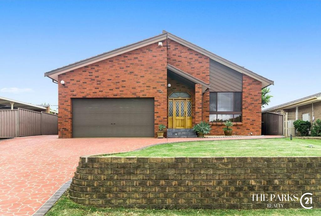 32 Province St, Abbotsbury, NSW 2176