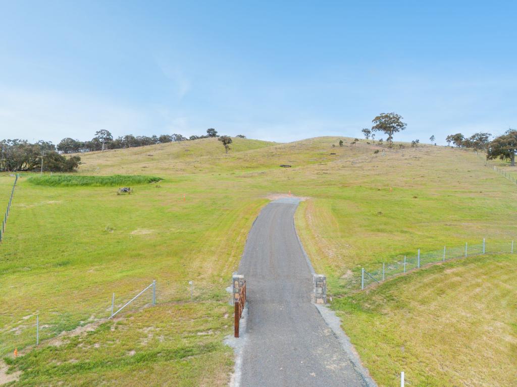 74 Quince Paddock Pl, Wamboin, NSW 2620