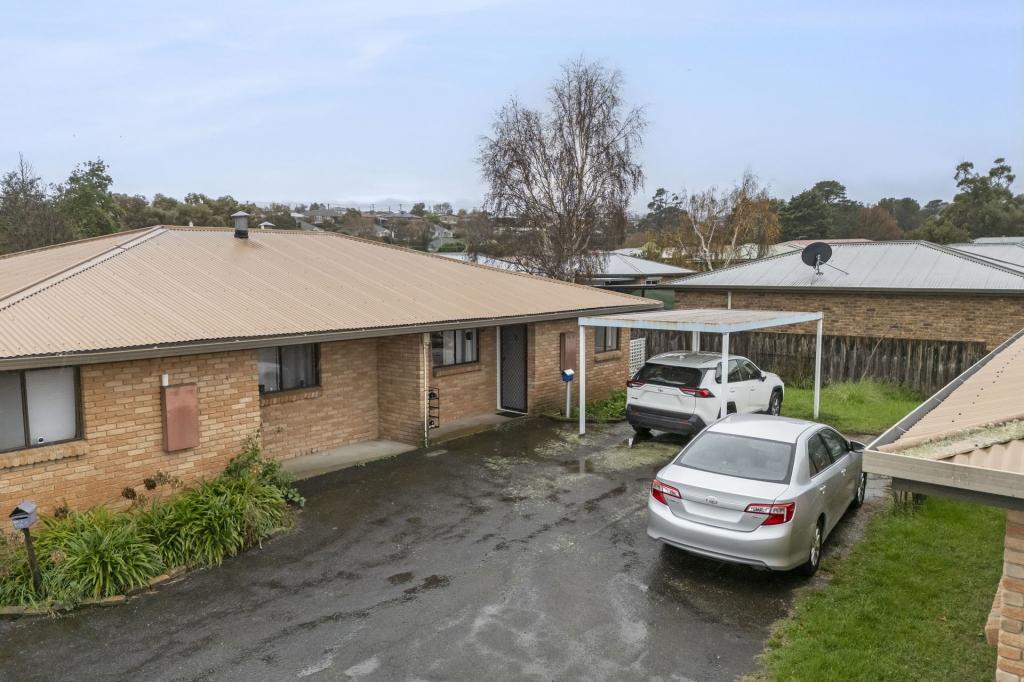 2/9-11 Newnham Cl, Newnham, TAS 7248