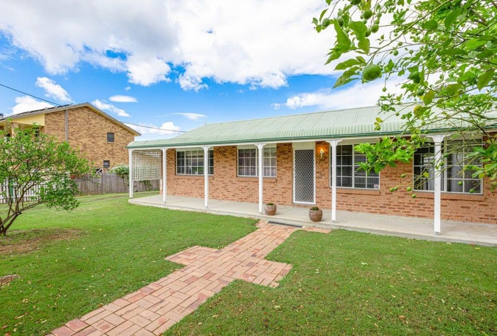 33 Middle St, East Branxton, NSW 2335