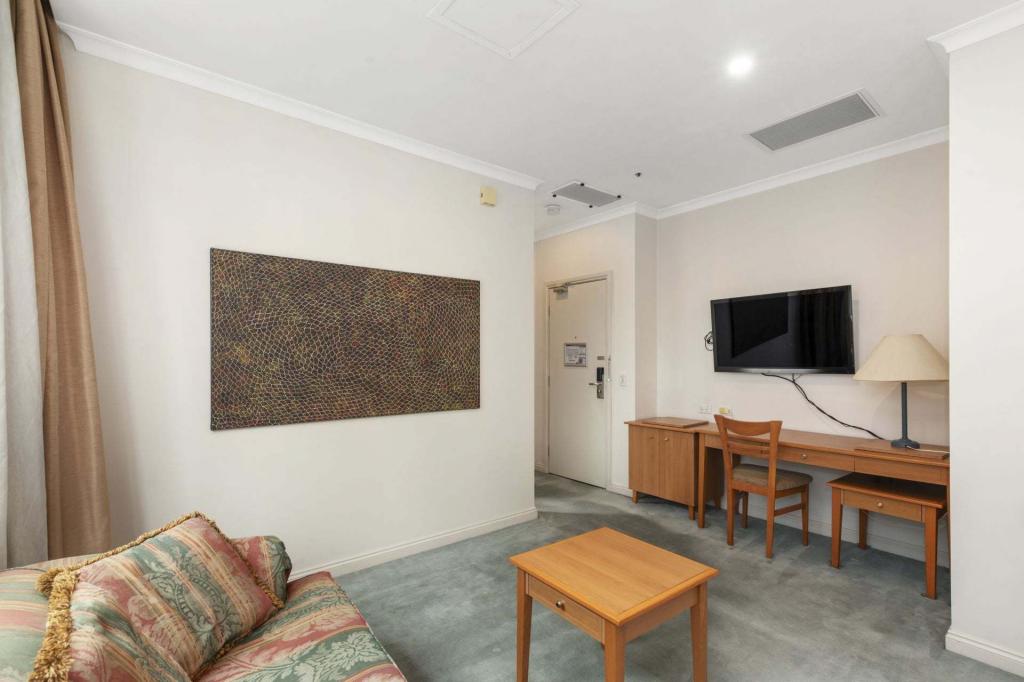 1805/1 William St, Melbourne, VIC 3000