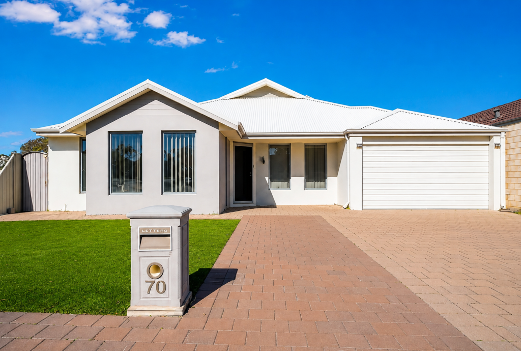70 Leeway Loop, Alkimos, WA 6038