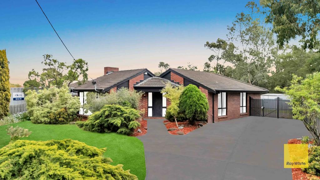 8 CALLANDER CRES, HOPPERS CROSSING, VIC 3029