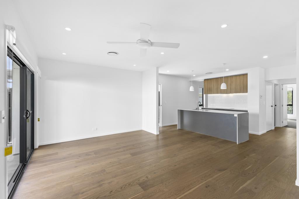 29/8 Lawrence Lyons Pl, Kenmore, QLD 4069