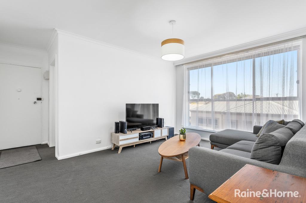 11/90 Roberts St, West Footscray, VIC 3012