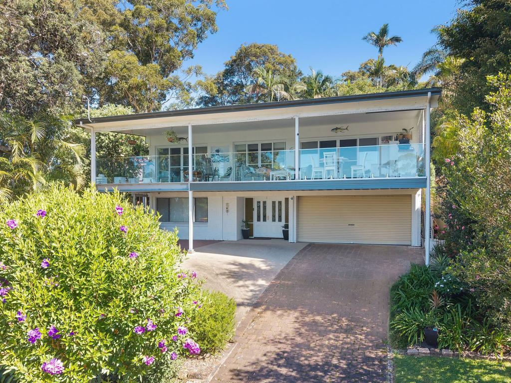 20 Donegal Rd, Berkeley Vale, NSW 2261