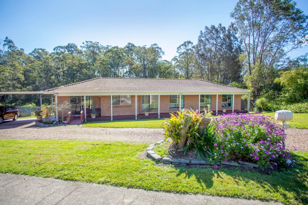 9 WEBSTER CL, TINONEE, NSW 2430