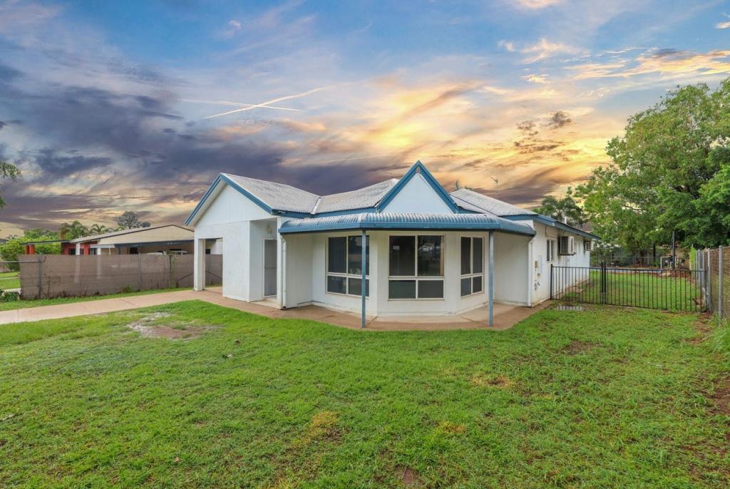 2 Cabman Ct, Bakewell, NT 0832