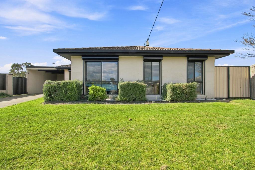 4 KENNEDY CL, TRARALGON, VIC 3844