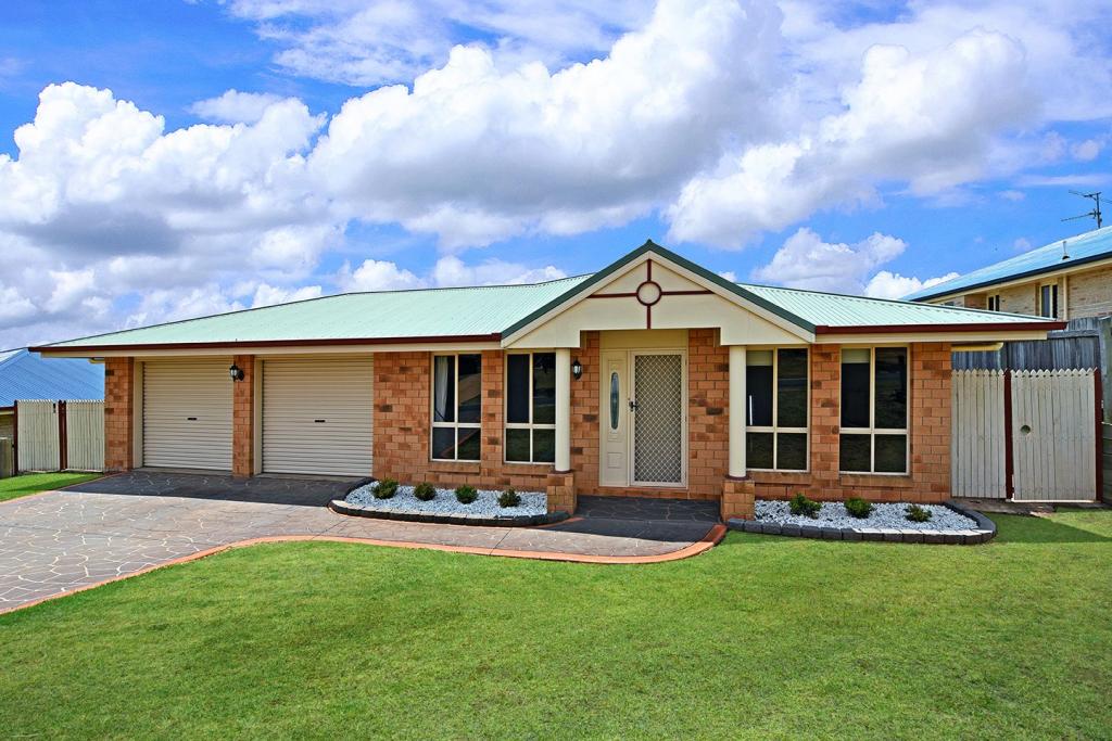 11 Batch Ct, Harristown, QLD 4350