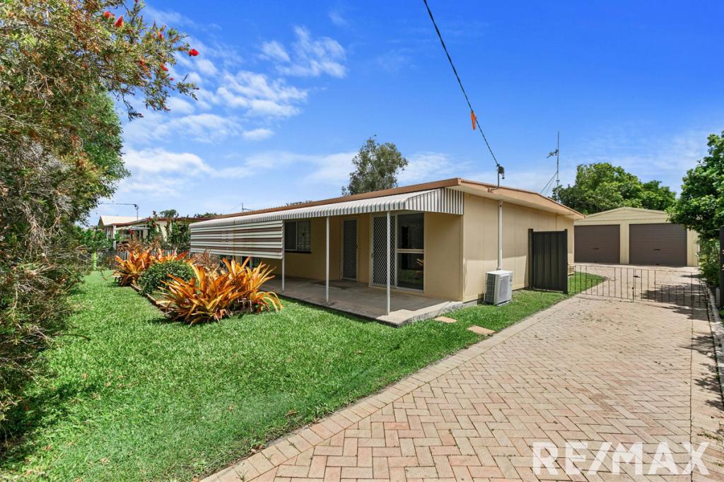 69 Limpus St, Urangan, QLD 4655