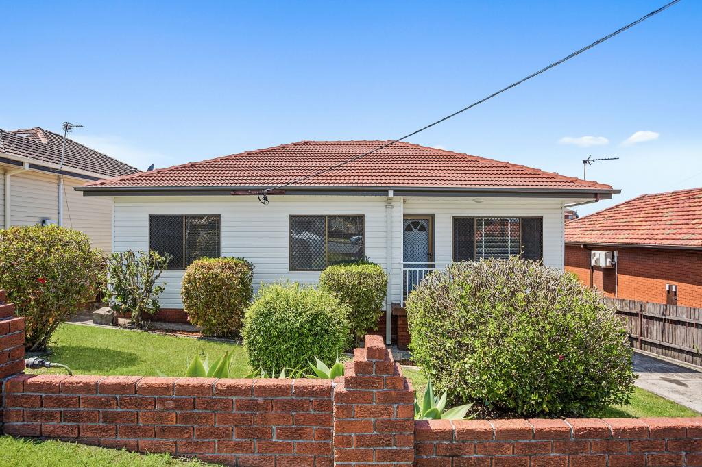 53 Minnegang St, Warrawong, NSW 2502