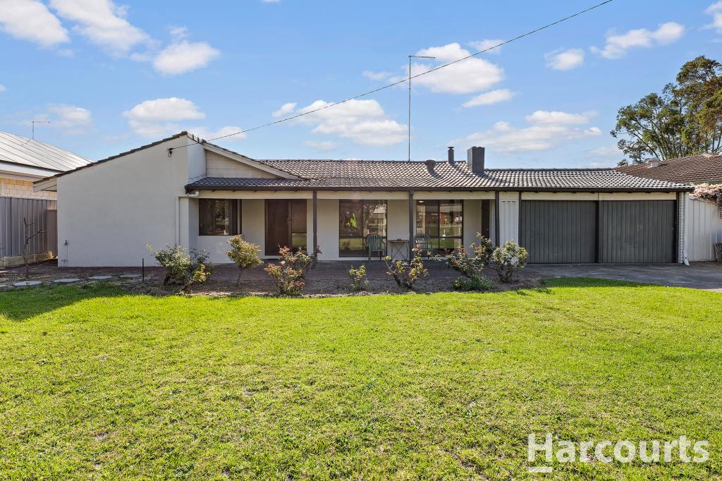 2 Redcliffe Rd, Greenfields, WA 6210